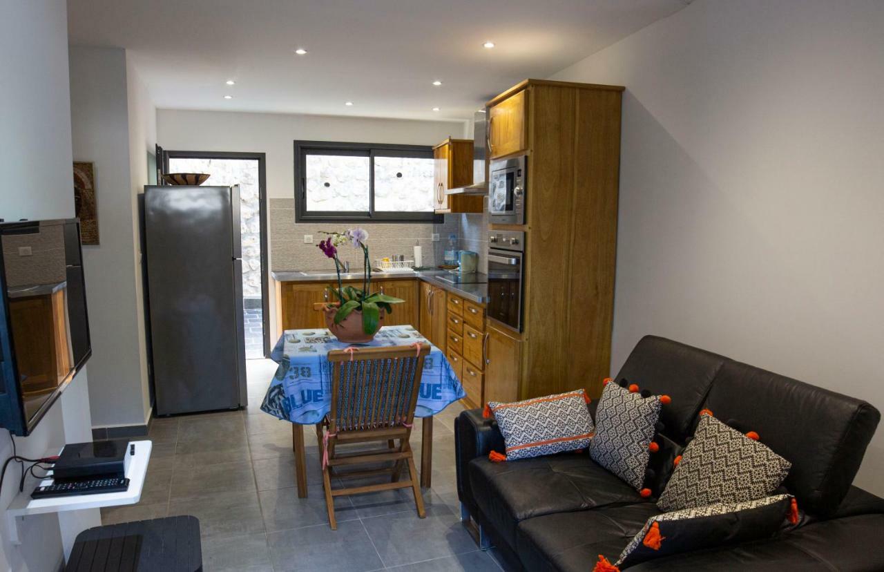 T2 - 64M2 - Residence Georgette Terre Sainte Экстерьер фото